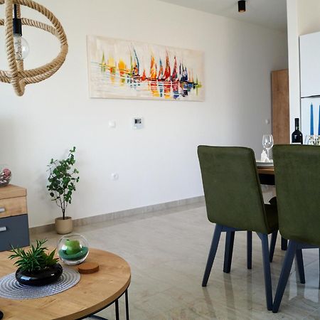 Apartment Ivona With Beautiful Seaview Makarska Ngoại thất bức ảnh