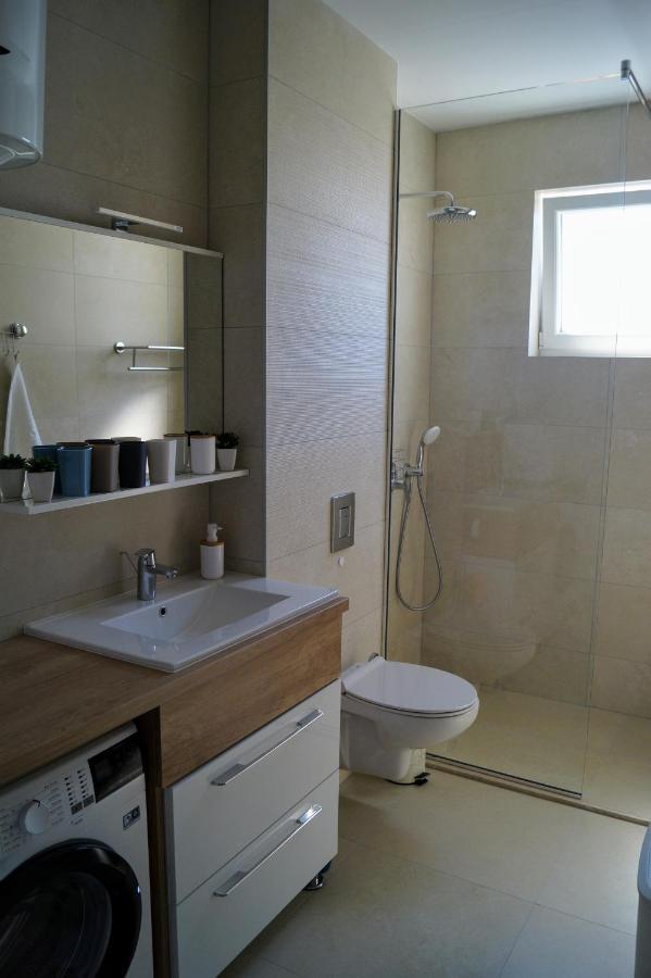 Apartment Ivona With Beautiful Seaview Makarska Ngoại thất bức ảnh
