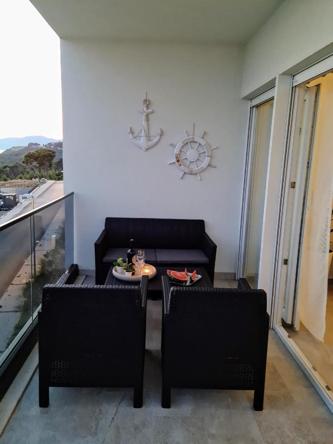Apartment Ivona With Beautiful Seaview Makarska Ngoại thất bức ảnh
