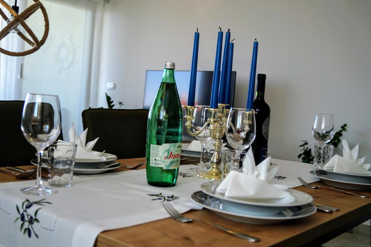 Apartment Ivona With Beautiful Seaview Makarska Ngoại thất bức ảnh