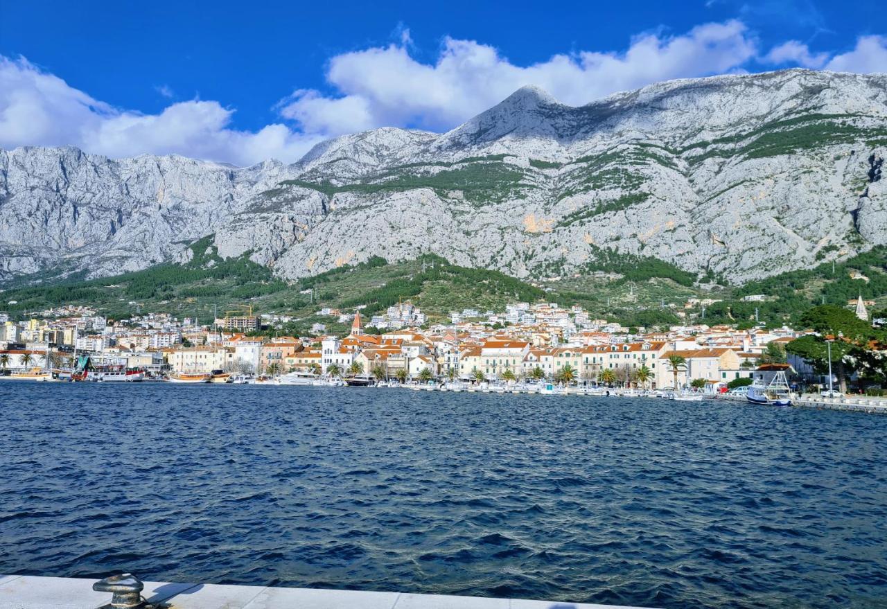Apartment Ivona With Beautiful Seaview Makarska Ngoại thất bức ảnh